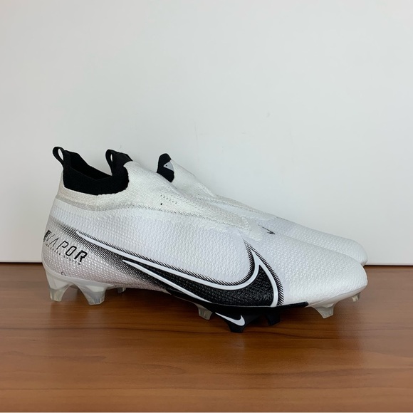 Nike Vapor Edge Elite 360 Flyknit Football Cleats - Picture 1 of 12